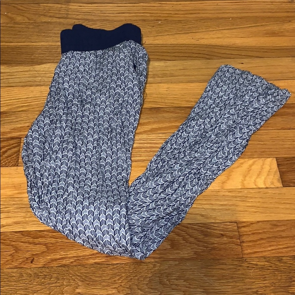 Pants - Picture 2 of 3
